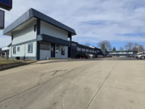 Richmond Inn and Suites