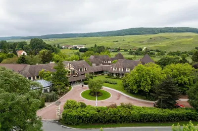 Hostellerie Briqueterie & Spa Champagne Hotel di Bergeres-les-Vertus