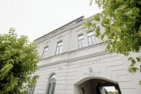 Boulevard Boutique B&B Отели в г. 