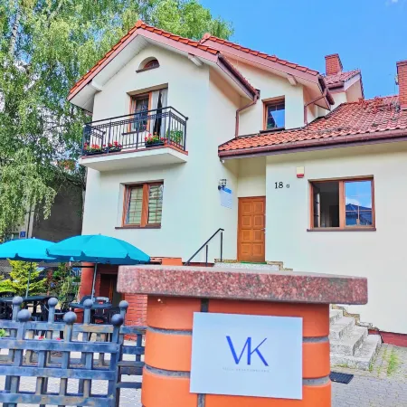 Villa Krasnowolska Airport Отели рядом с достопримечательностью «Арена «Урсынов»»