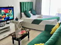 Mowetu Guest House Hotel a Edgemead