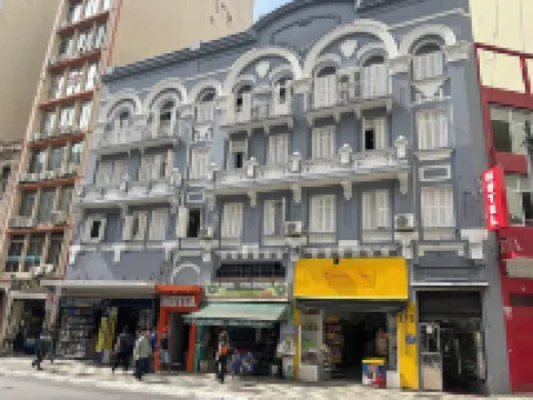 君廷諾飯店 大教堂廣場附近的飯店