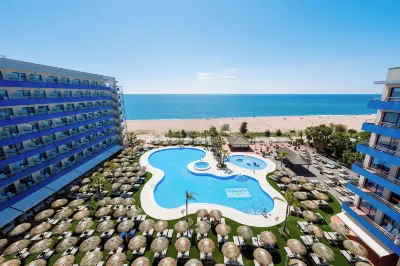 فندق تاهيتي بلايا Hotels near Platja de Llevant