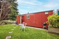Host Stay Guards Van