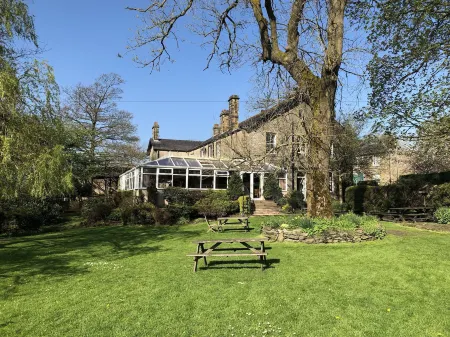 Calf's Head Hotel Отели в г. Гриндлтон