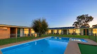 Junee Motor Inn Hotels in Junee