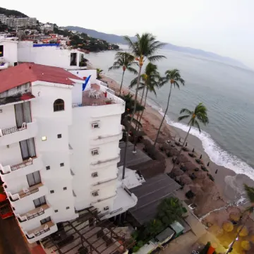 Emperador Vallarta Beachfront Hotel and Suites
