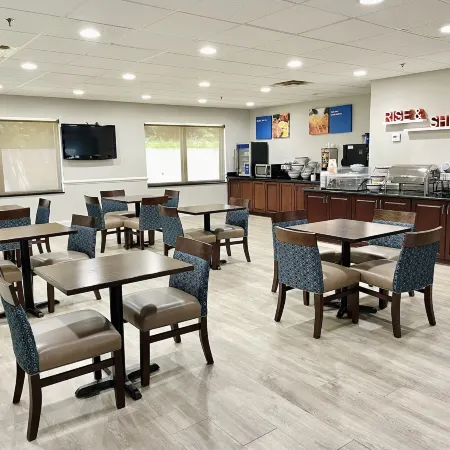 Comfort Inn & Suites Augusta Fort Eisenhower Area