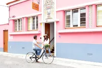 Mercearia d'Alegria Boutique B&B Hotels in Peniche