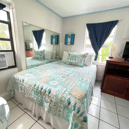Coconut Cove Resort & Marina