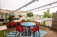 Hôtel de la Gare Hotels in Lignan-de-Bordeaux