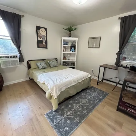 Charming 3-bedroom, pet friendly house in Downtown Natchez