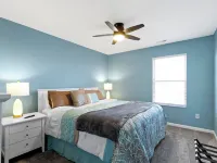 Spacious 4BR Near Grand Park – Game Loft, Office & Family-Friendly Comfort! Hotels in Westfield