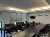 Illini Inn & Suites Hotel - Rantoul/Gifford/Champaign/Urbana - Parkplatz