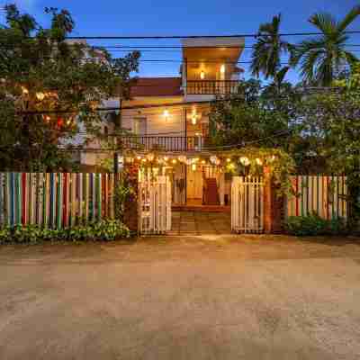 Ylang Garden Villa Hotel Exterior