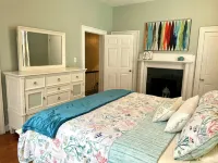 Downtown Blue Manor 1