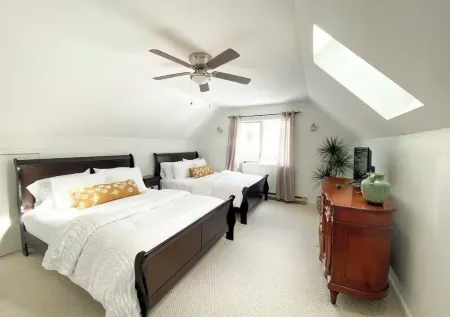 Apt. Above Detached Garage