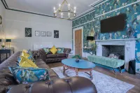 Hill House Country Estate - Princes Gate