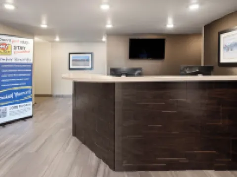 我的地方酒店-傑克森維爾/勒熱納，NC 昂斯洛縣酒店