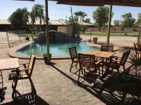 Boulder Opal Motor Inn Hotels in Winton