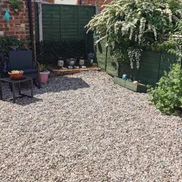 Stunning 2-Bed House in Macclesfield Cheshire