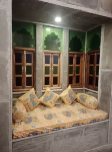 Lassi Guest House