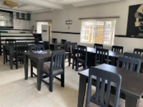 Mega Pavilion Suite and Apartment