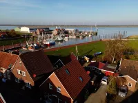 Dream vacation apartment near the fishing port of Ditzum - non-smoking