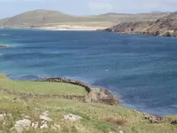 Luxurious Waterfront Holiday Homes with Private Pebble Beach & Free WiFi.