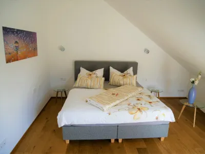 Penthouse "37th Heavenapprox. 90m²)