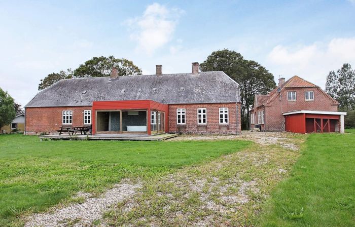 26 Person Holiday Home in Roslev