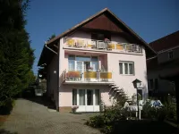 Haus Jeremias Therme - Apartment for 4 people, with balcony Hoteles en 