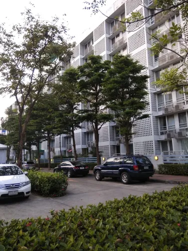 รูปภาพของSavi Rooms Deluxe Studio(1) nr Bangkok/Pitavet hospital & many pubs & bars