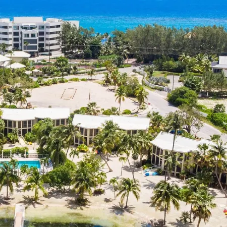 Waterfront Island House #14, Rum Point, Beach, Pool, Bikes, Kayaks, Paddleboards