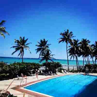 Blue Paradise: Modern Apartment steps away from beach in center of Condado! Fitness & Recreational Facilities