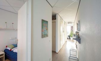 Gorgeous Seaside Apartment