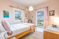 Studio Maistros Hotels in Galaxidi