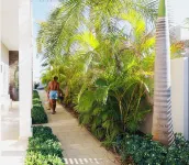 Palapa Suite # 5, walk to Eagle Beach