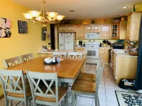 Beautiful Camp with 5 bedrooms, 3 bathrooms and direct trail access