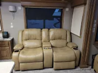Luxury 5th Wheel RV in Awesome Resort