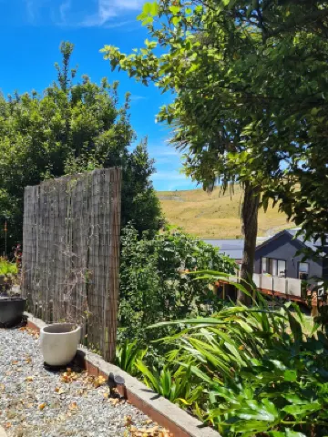 Quiet self-contained 3 km from Nelson CBD