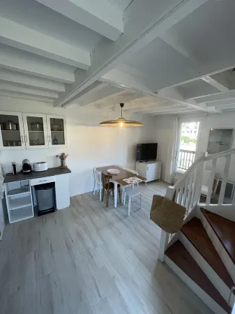 Quiet apartment on Capbreton harbour