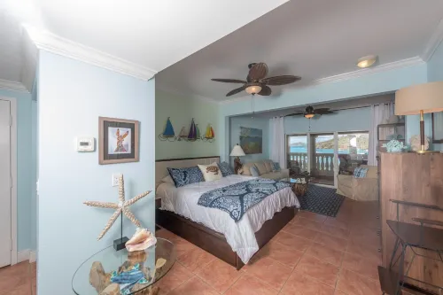 CRUZEN BLUE: BEAUTIFUL STUDIO AT GRANDE BAY RESORT IN Cruz Bay