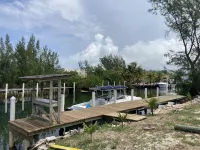 Ocean view home on canal w/dock in South Bimini