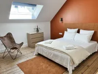 Le Gite de Jean Thevenin with free parking