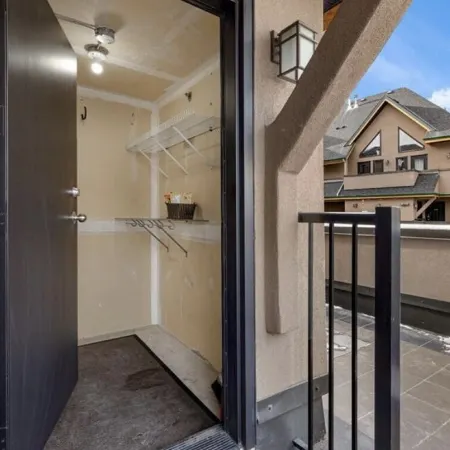 Spectacular Mountain Views! Unique & Rare End Unit 2 Storey Condo + 2 balconies!