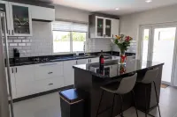 Spacious 3BD Home - Private Cozy Pool - Centrally Located - Quiet Neighborhood