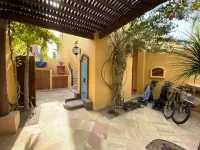 Cozy Villa near beach & pools Mision Gallery附近的飯店
