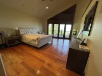 Private Luxury on 8acers with Amazing views and Spacious Accommodations