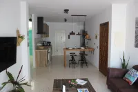 Casa Mixa con Decoración Exclusiva, Estilo Industrial